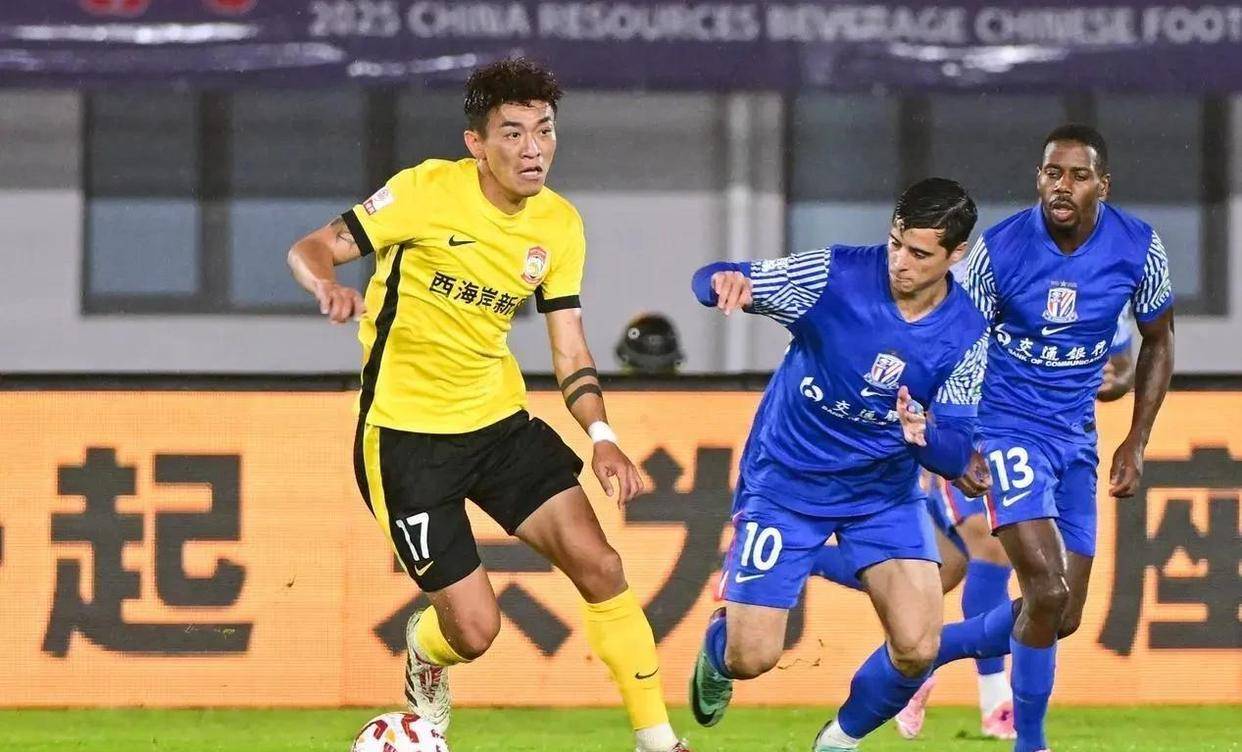 赛后成都蓉城扳平良机——法国杯节点到来;媒体盛赞;训练强度明显提升(729闪现几个版本的区别) 赛后成都蓉城扳平良机——法国杯节点到来;媒体盛赞;训练强度明显提升(729闪现几个版本的区别)