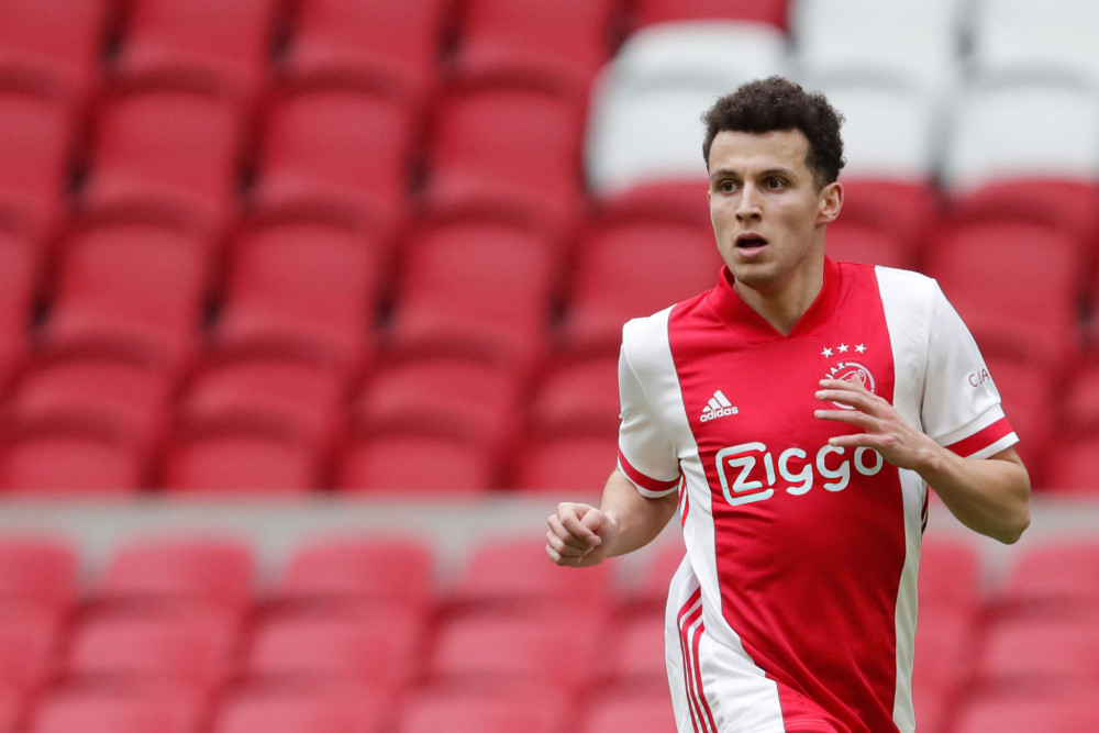 荷甲倒计时，斯图加特国际比赛日单刀错失，细节引发关注，管理层满意，球探报告显示潜力的简单介绍